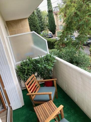Tilia Jourdan-Studio Cosy Aix Centre-Cours Mirabeau-Parking-Wifi-Smart Tv-Rue Calme Aix-en-Provence Kültér fotó